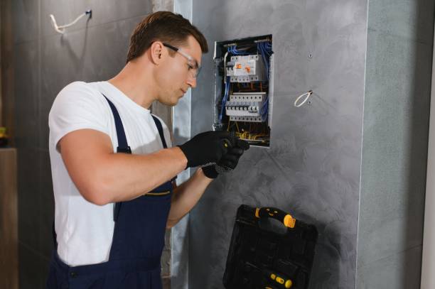 Best Electrician Near Me  in Juno Ridge, FL